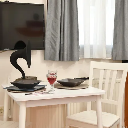 아파트 Cute Balcony Retro Design Ac Galata *