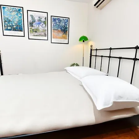 Apartment Cute Balcony Retro Design Ac Galata