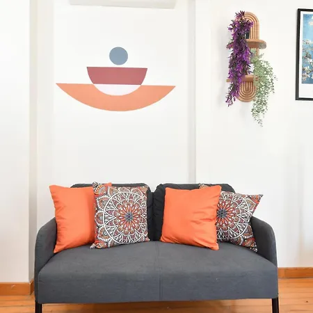 Cute Balcony Retro Design Ac Galata Apartment Istanbul