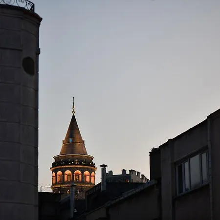 Cute Balcony Retro Design Ac Galata * 伊斯坦布尔