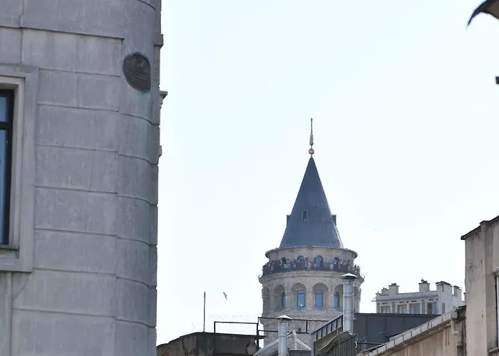 Cute Balcony Retro Design Ac Galata *