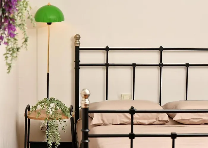 Cute Balcony Retro Design Ac Galata